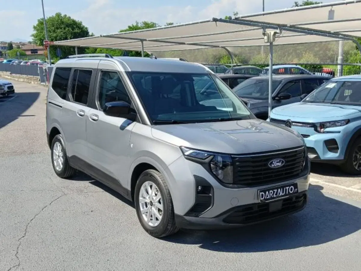Ford Tourneo Courier usata a Brescia (3)