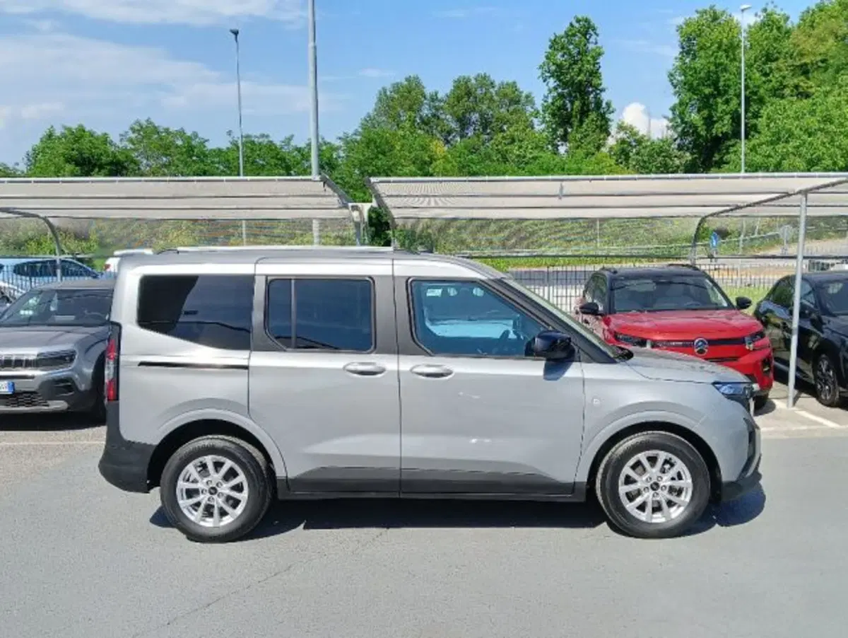 Ford Tourneo Courier usata a Brescia (4)