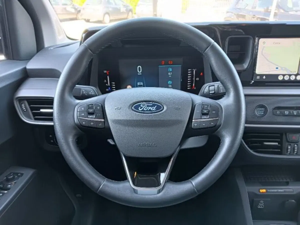 Ford Tourneo Courier usata a Brescia (7)