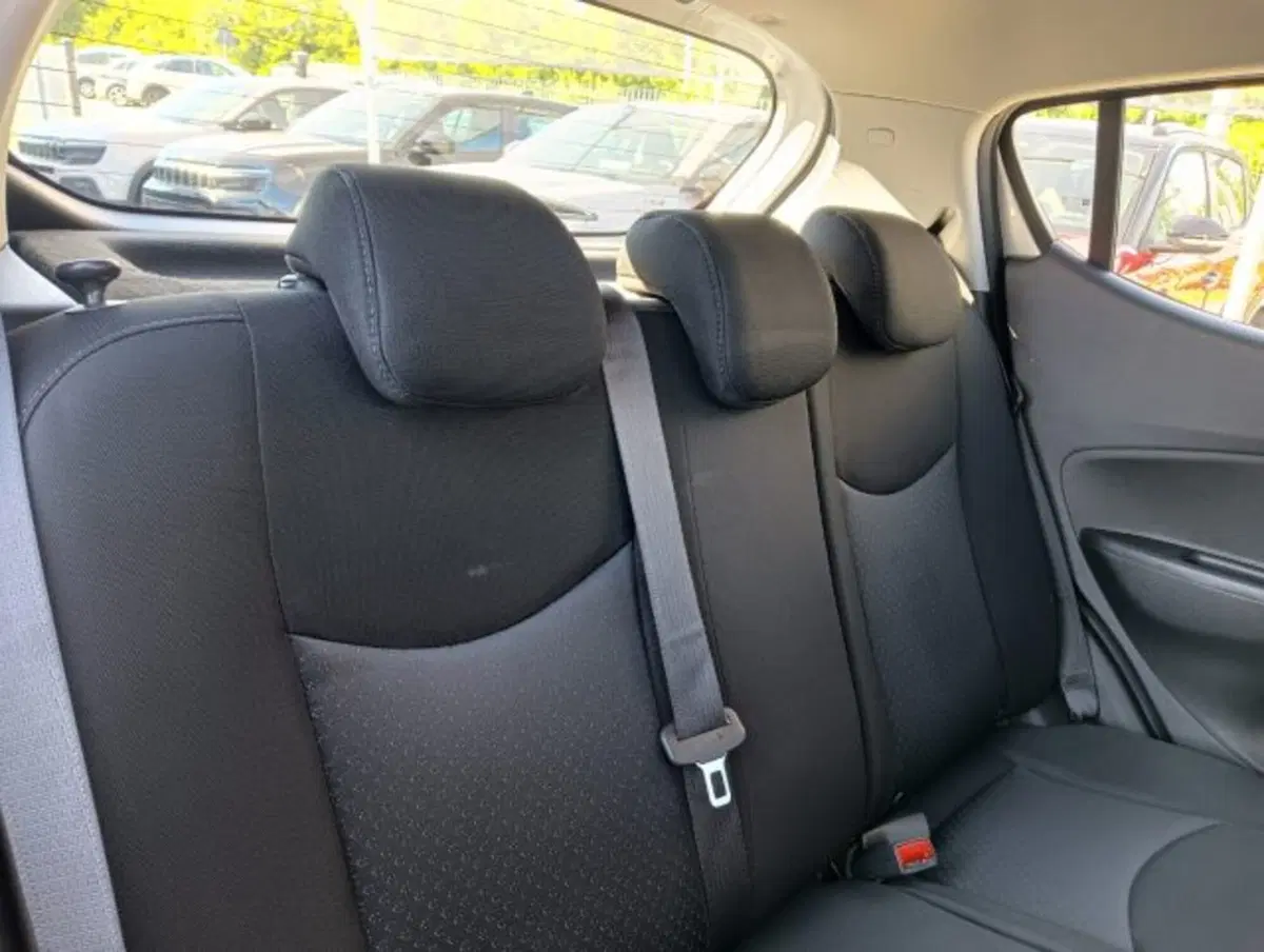 Opel Karl usata a Brescia (17)