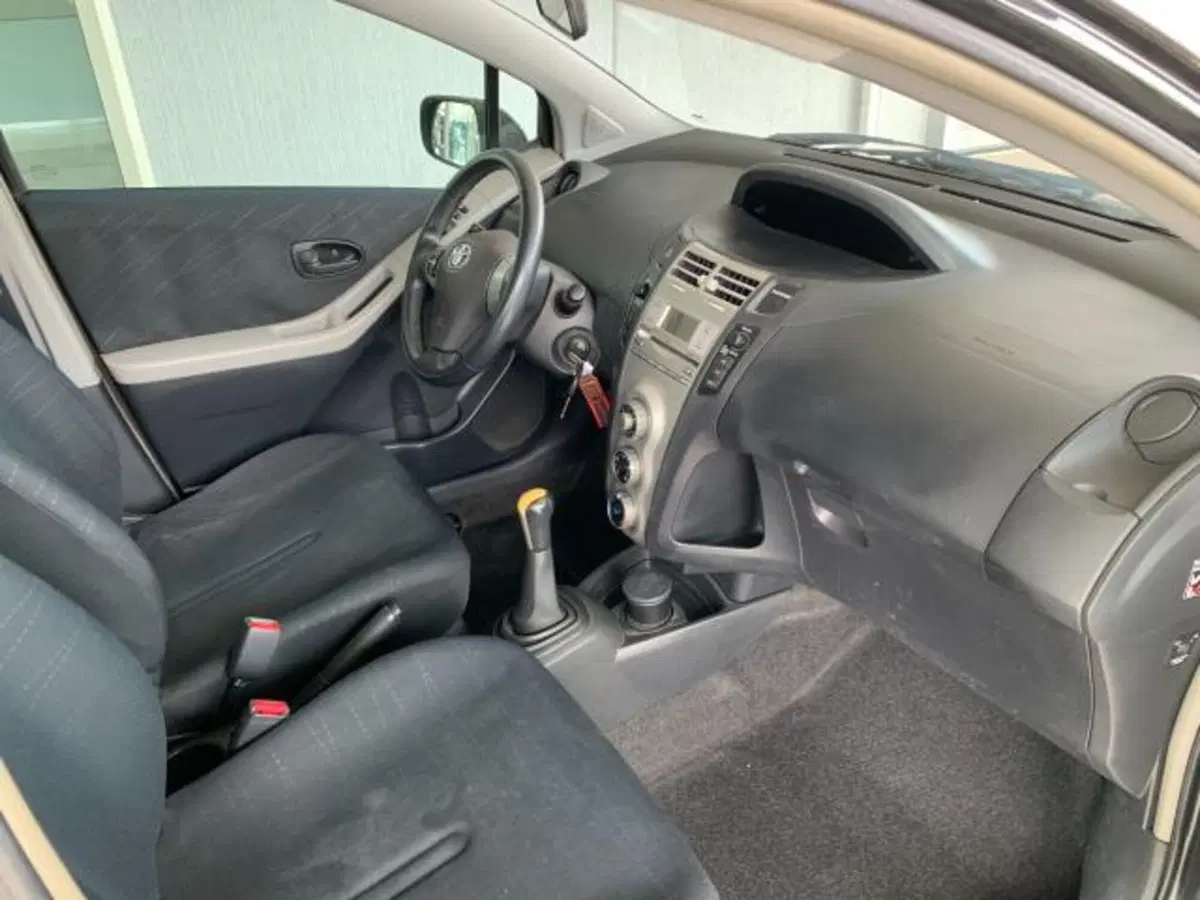Toyota Yaris usata a Trieste (12)