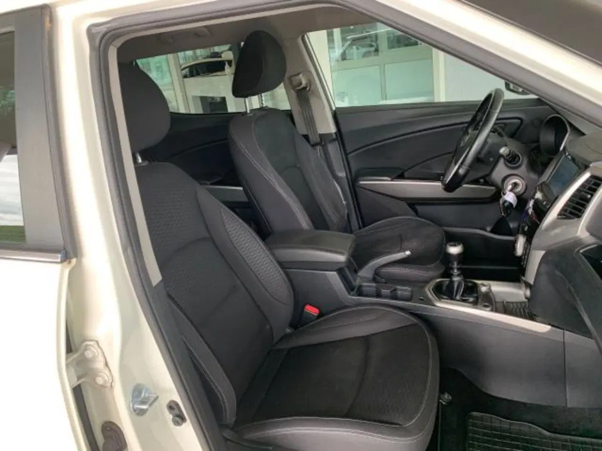 Ssangyong Tivoli usata a Trieste (7)