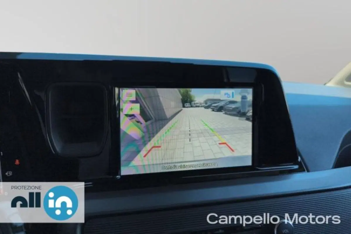 Ford Tourneo Courier usata a Venezia (11)