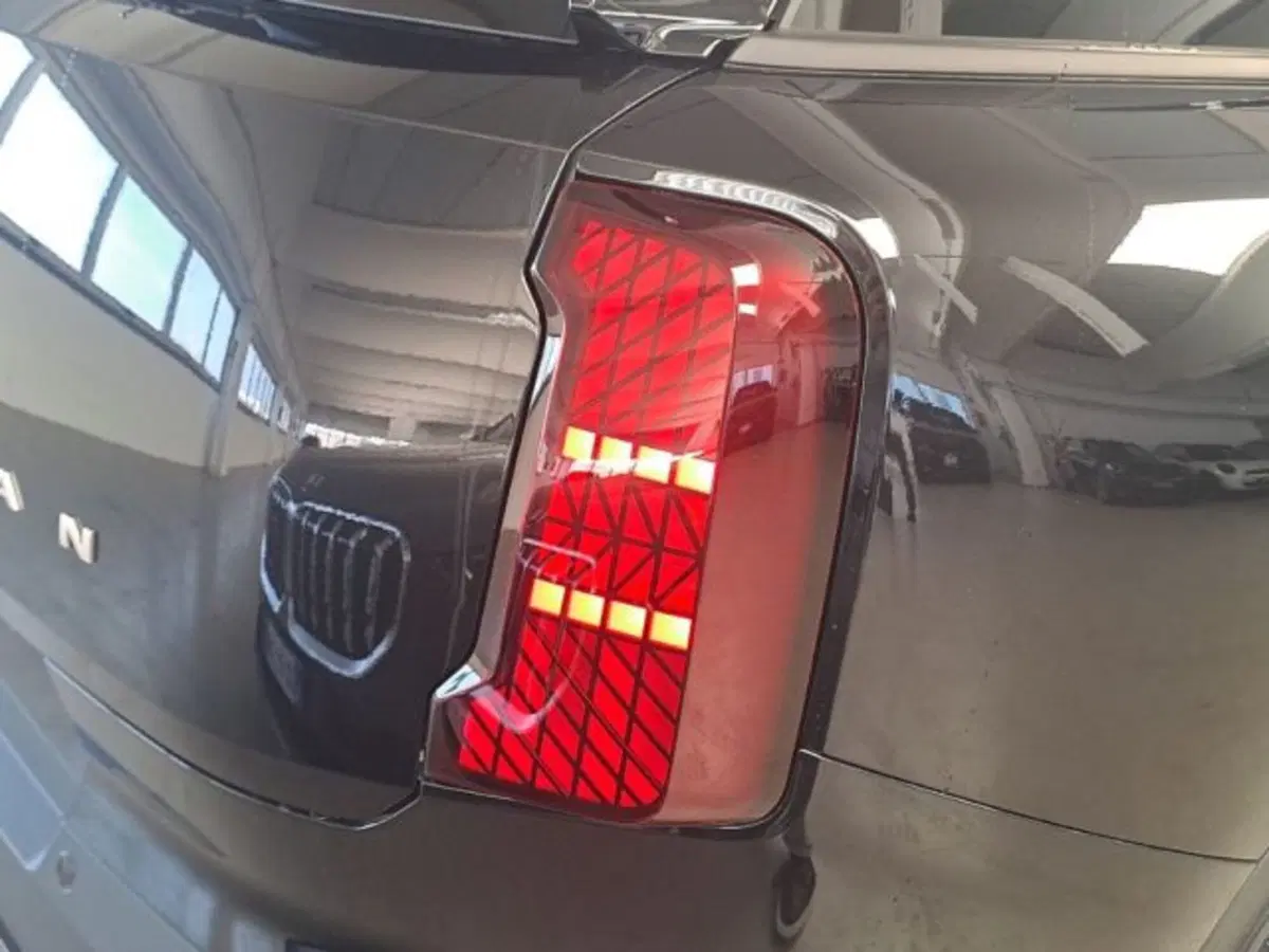 MINI Mini Countryman nuova a Verona (9)