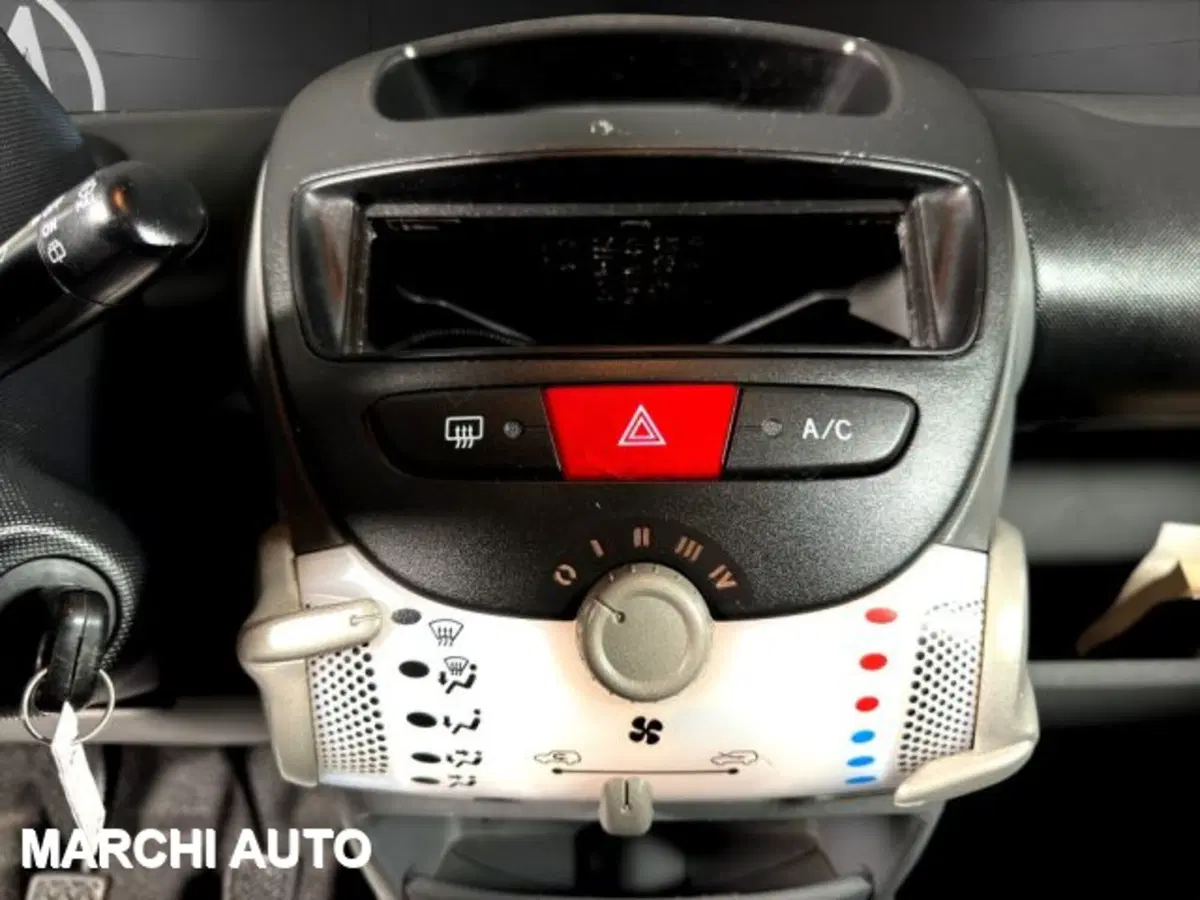 Toyota Aygo usata a Perugia (16)
