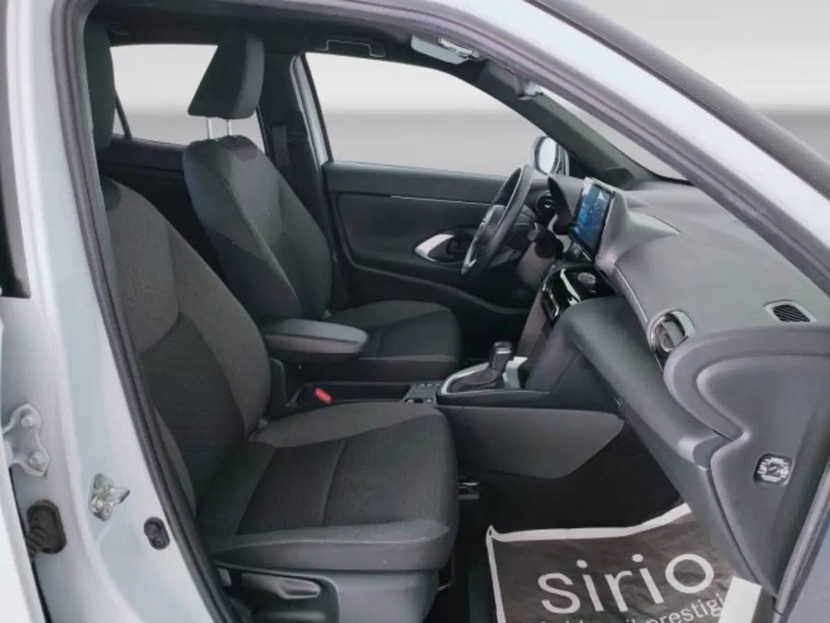 Toyota Yaris Cross usata a Teramo (14)