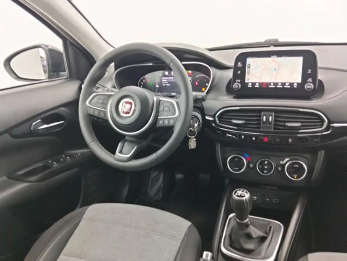 Fiat Tipo usata a Como (10)