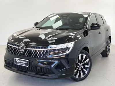 Renault Austral 1.3 mild hybrid Techno 160cv auto del 2024 usata a Lurate Caccivio