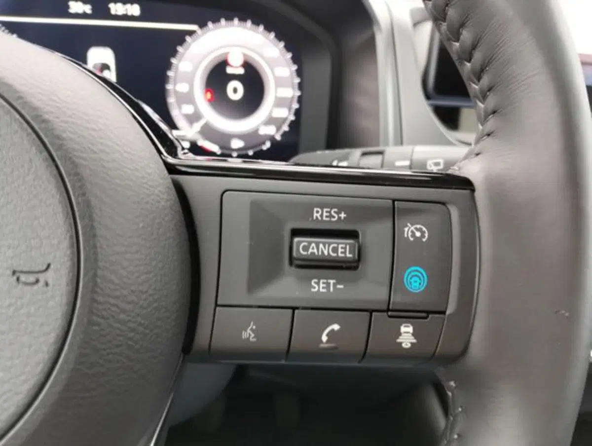 Nissan Qashqai usata a Como (11)