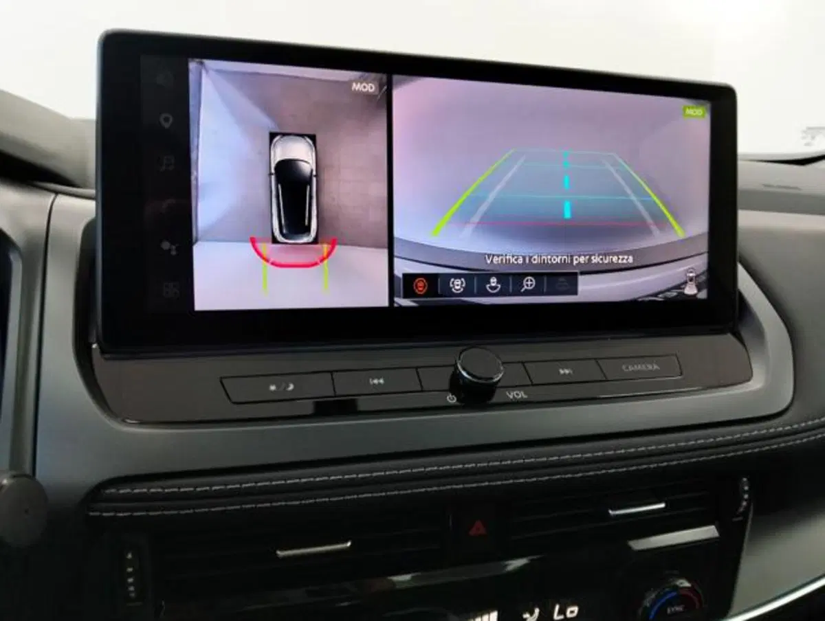 Nissan Qashqai usata a Como (17)