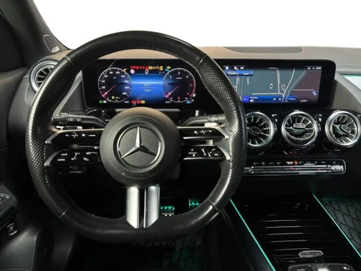 Mercedes-Benz GLA SUV usata a Bologna (11)