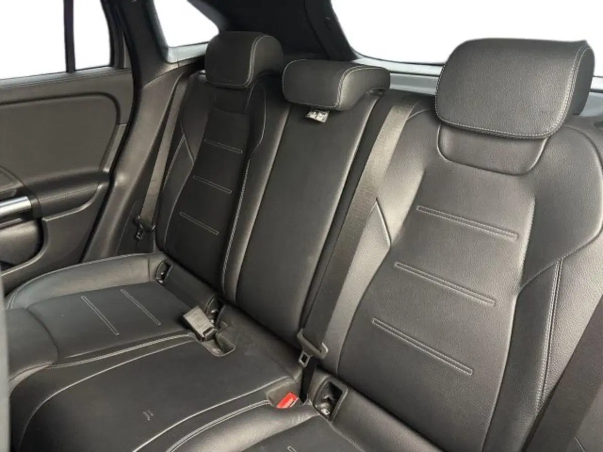 Mercedes-Benz GLA SUV usata a Bologna (16)