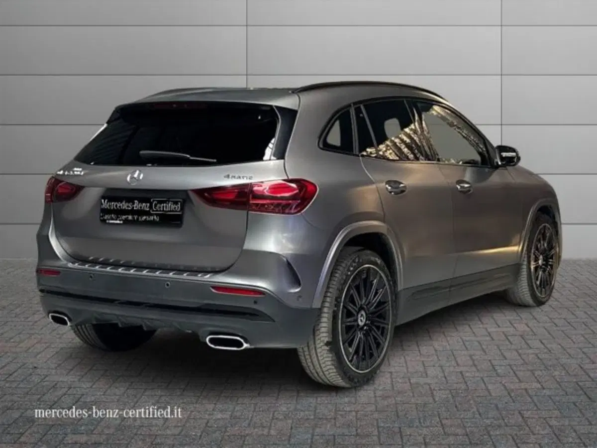 Mercedes-Benz GLA SUV usata a Bologna (2)