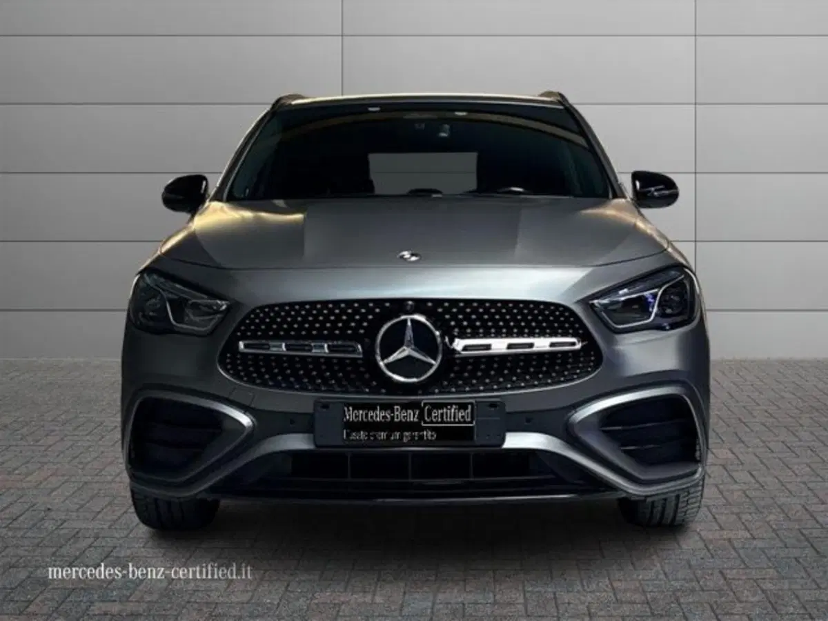 Mercedes-Benz GLA SUV usata a Bologna (3)