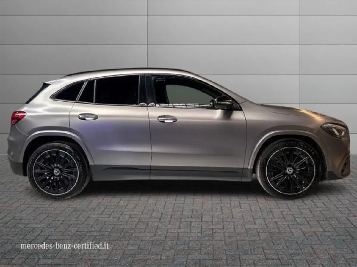 Mercedes-Benz GLA SUV usata a Bologna (5)