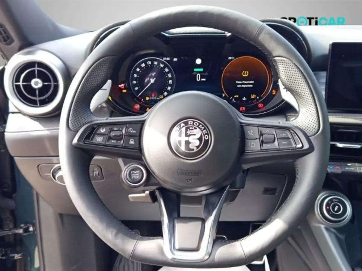 Alfa Romeo Tonale nuova a Frosinone (19)