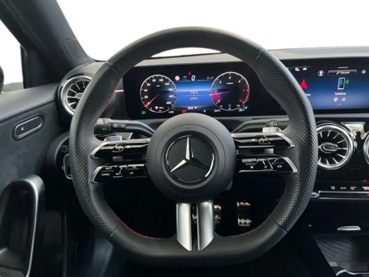 Mercedes-Benz Classe A Sedan usata a Verona (11)