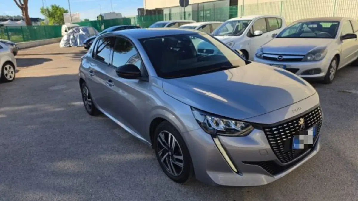 Peugeot 208 usata a Macerata (3)