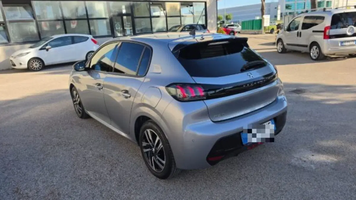 Peugeot 208 usata a Macerata (6)