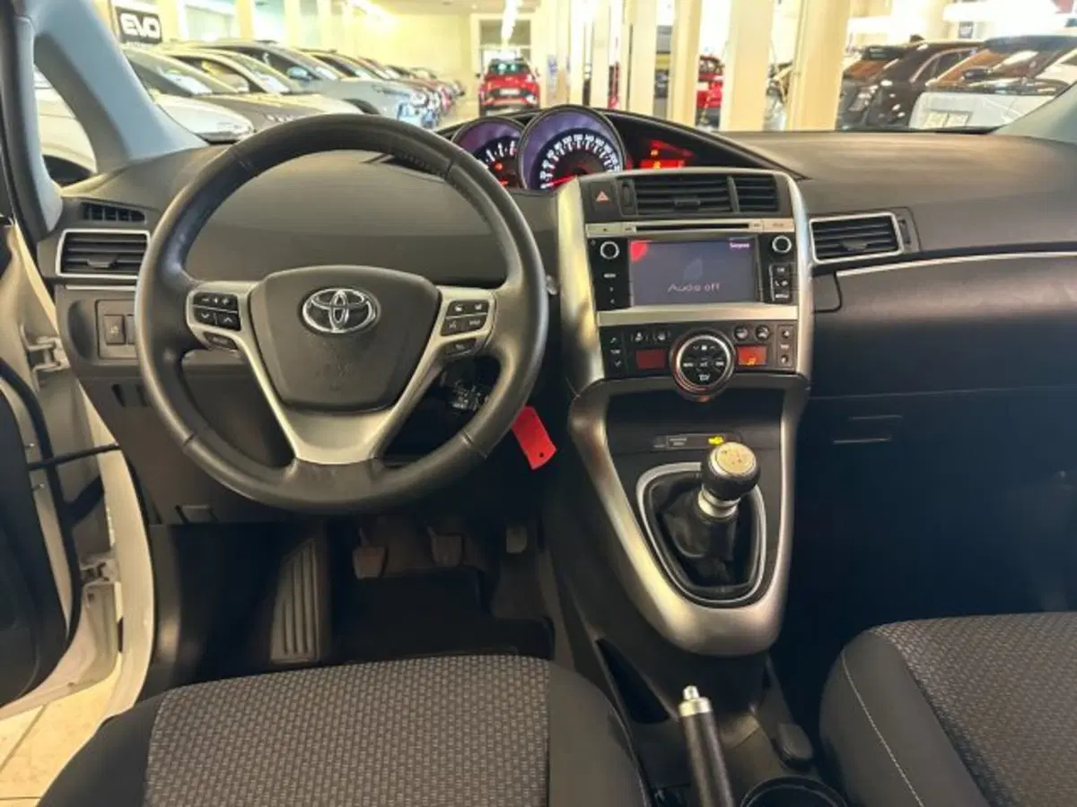 Toyota Verso usata a Vicenza (11)