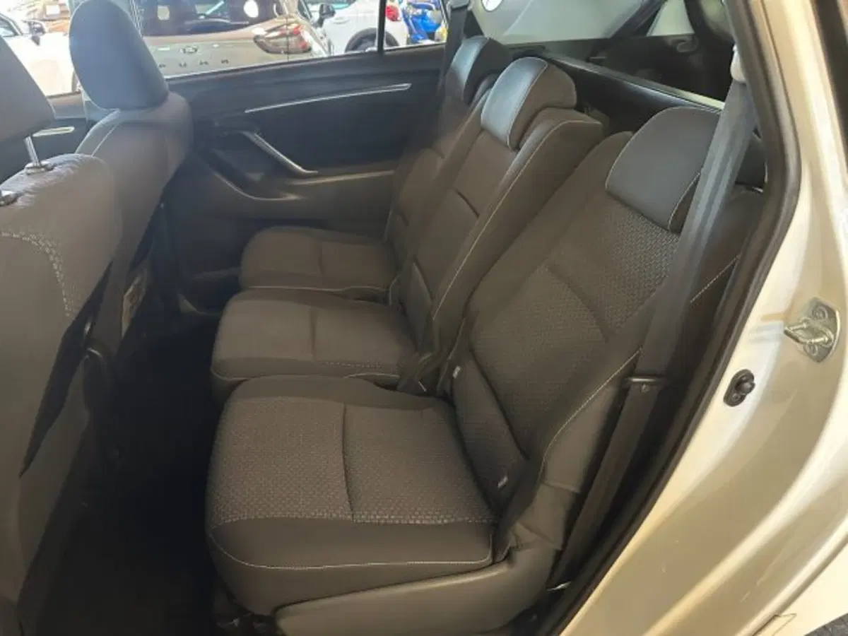 Toyota Verso usata a Vicenza (7)