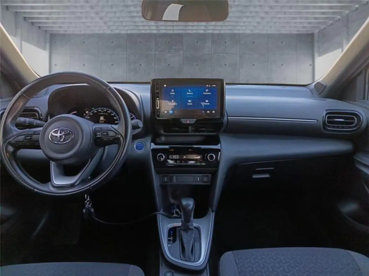 Toyota Yaris Cross usata a Bari (13)