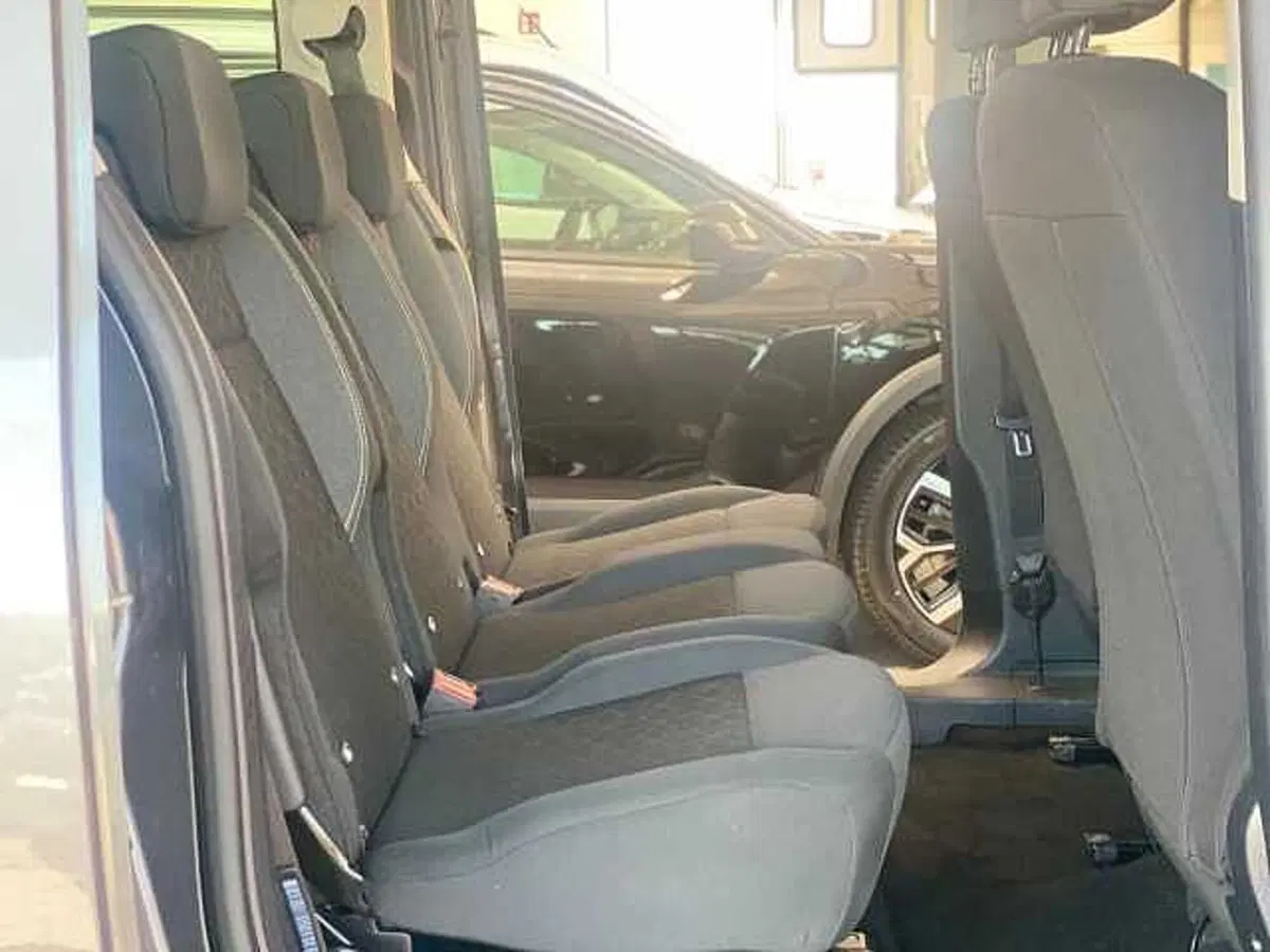 Peugeot Rifter usata a Venezia (20)
