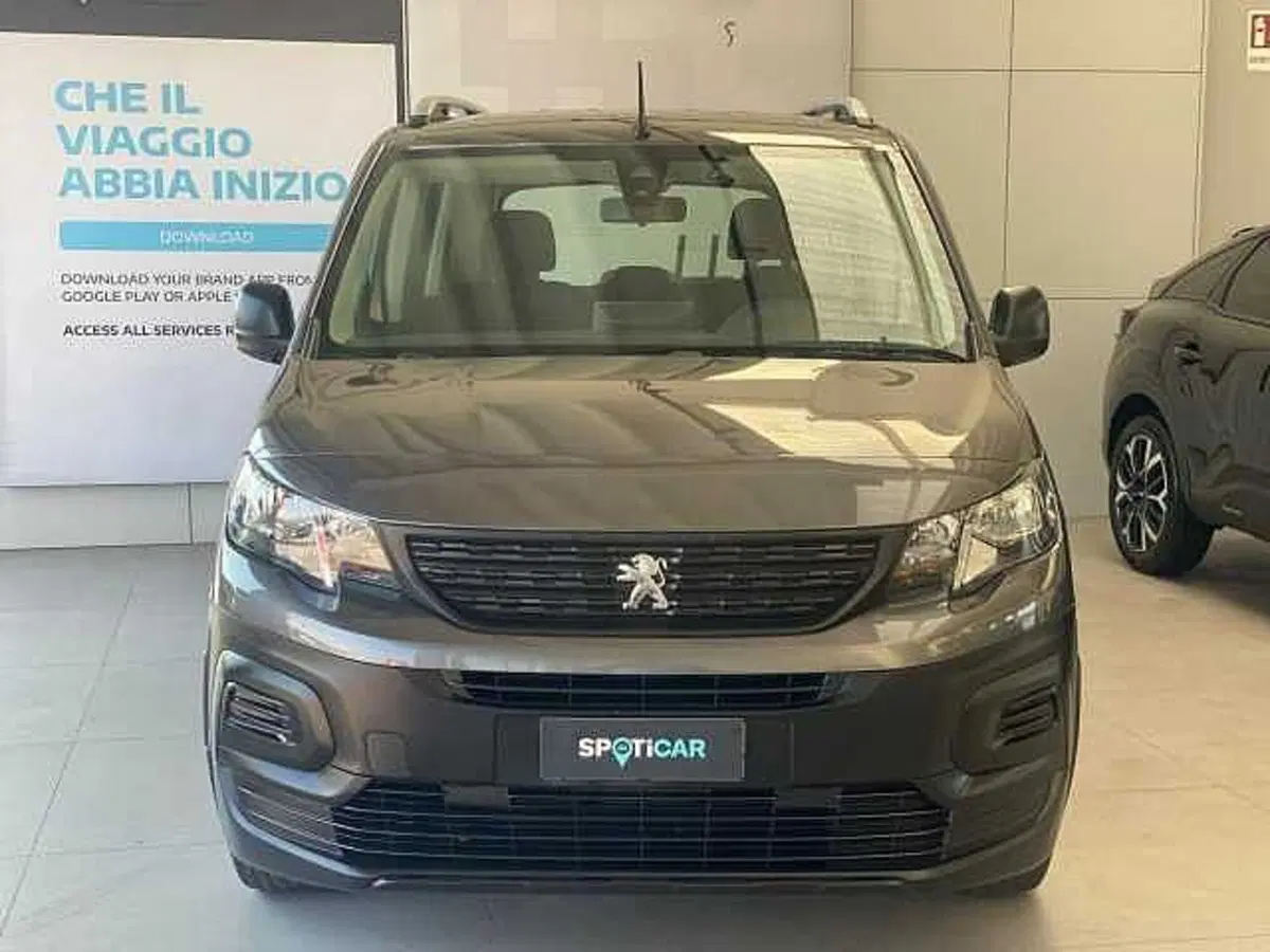 Peugeot Rifter usata a Venezia (3)