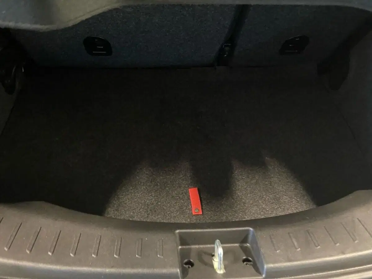 Lancia Ypsilon usata a Torino (9)
