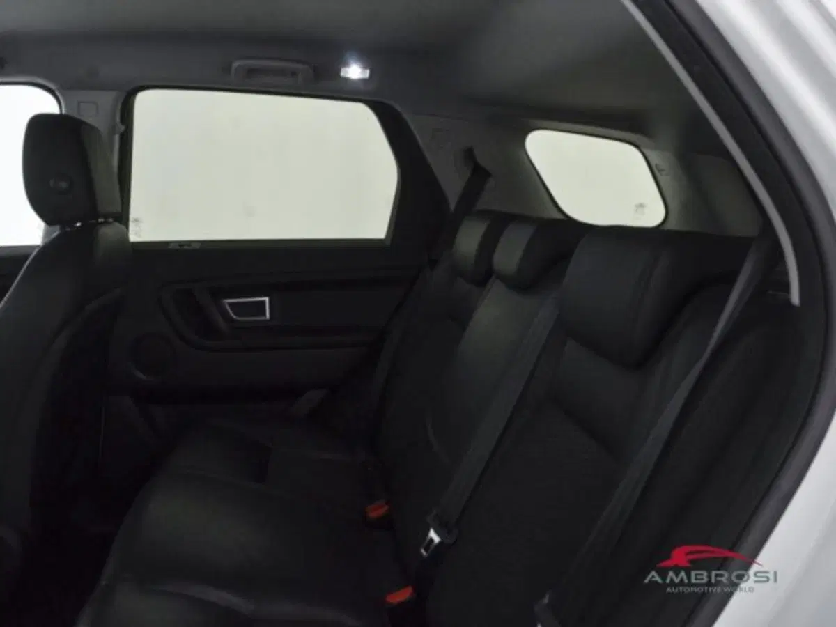 Land Rover Discovery Sport usata a Perugia (10)