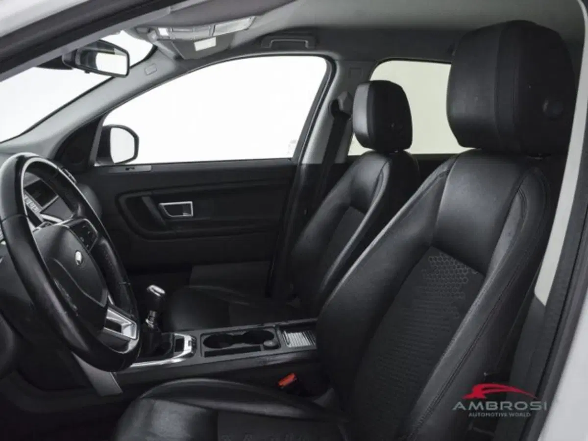 Land Rover Discovery Sport usata a Perugia (9)