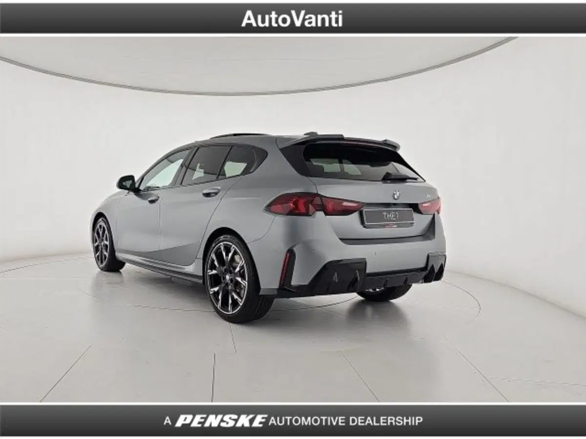 BMW Serie 1 nuova a Bologna (3)