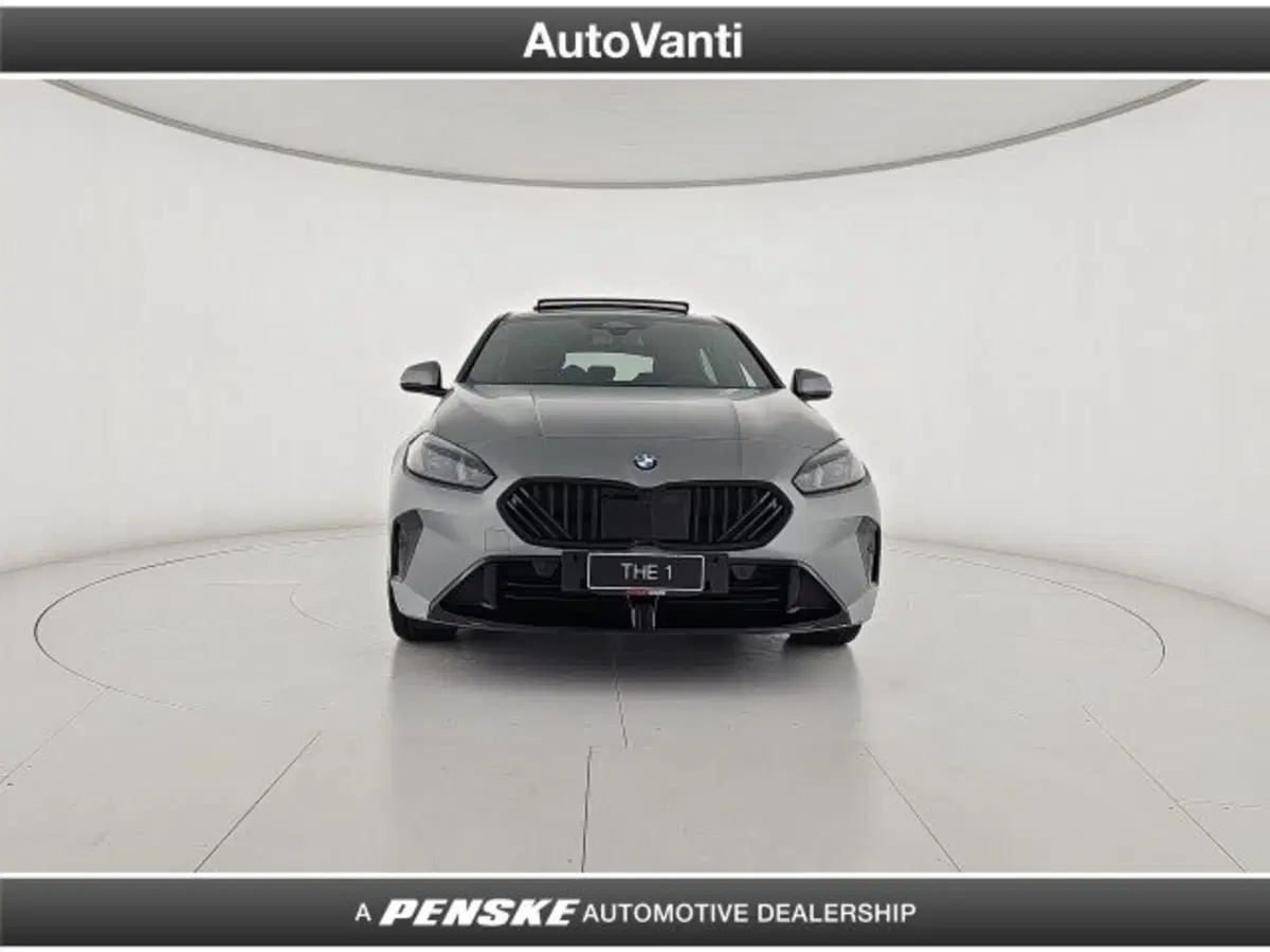 BMW Serie 1 nuova a Bologna (7)