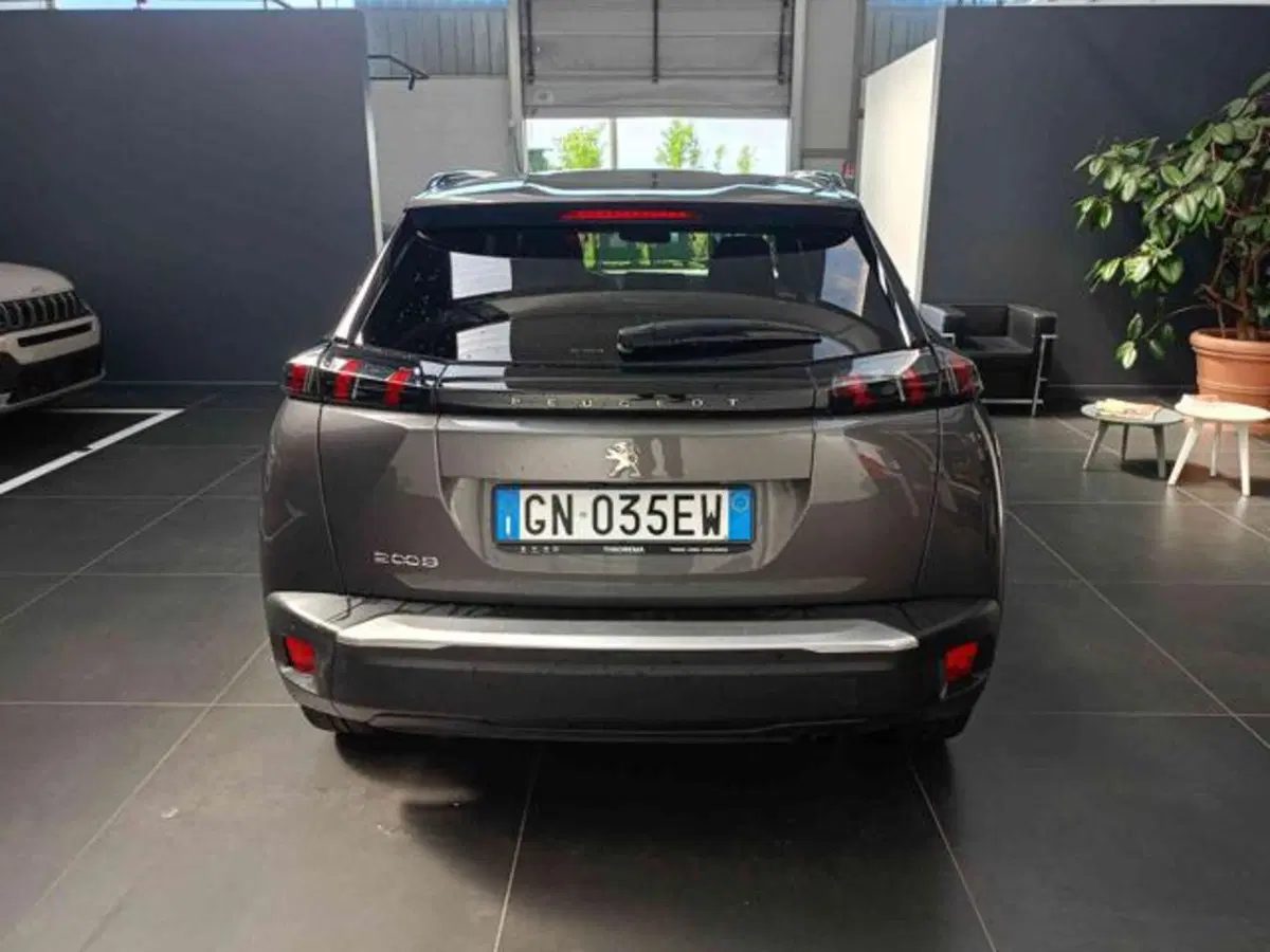 Peugeot 2008 usata a Vercelli (6)