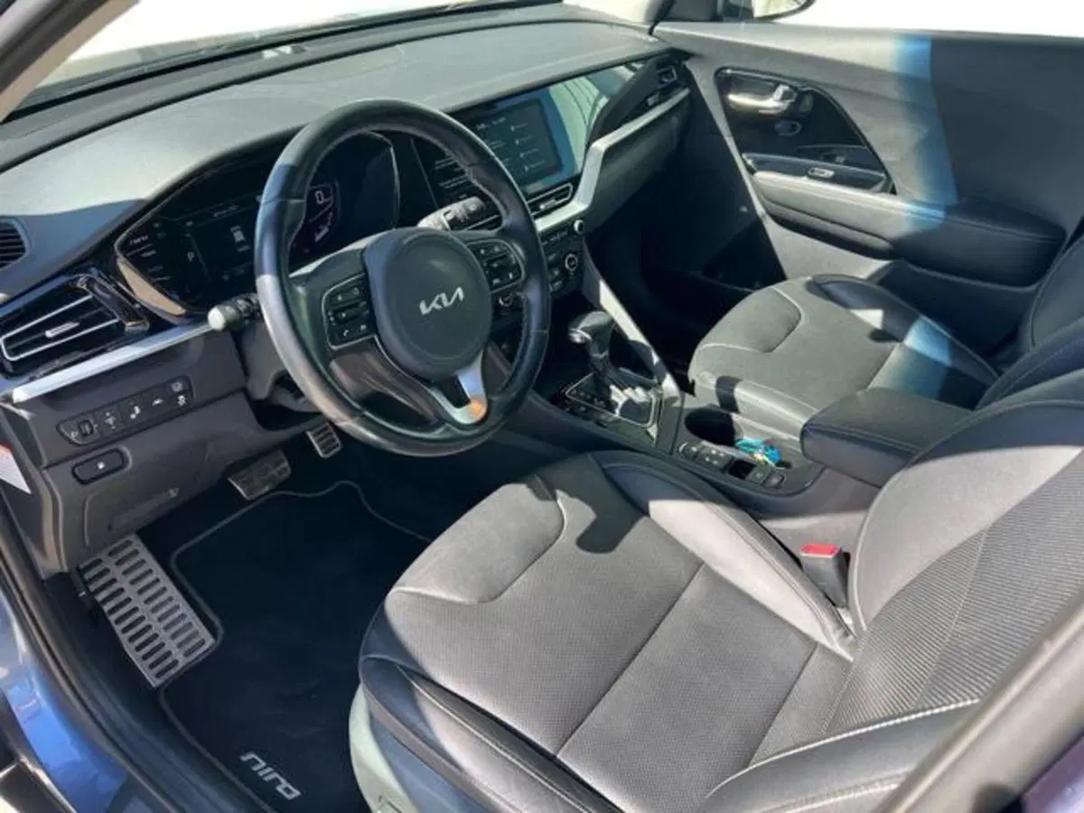 Kia Niro usata a Sassari (6)