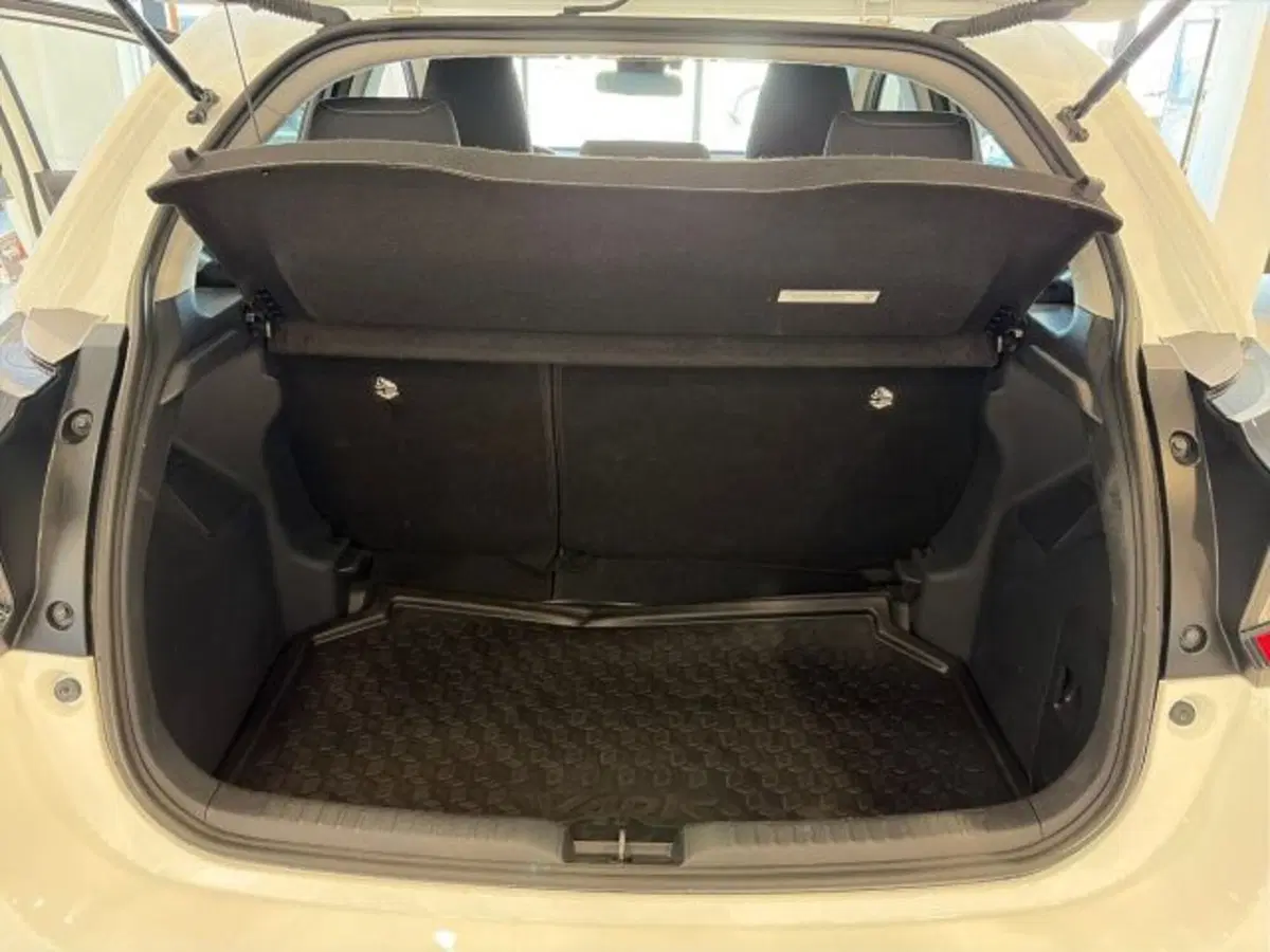 Toyota Yaris Cross usata a Sassari (6)