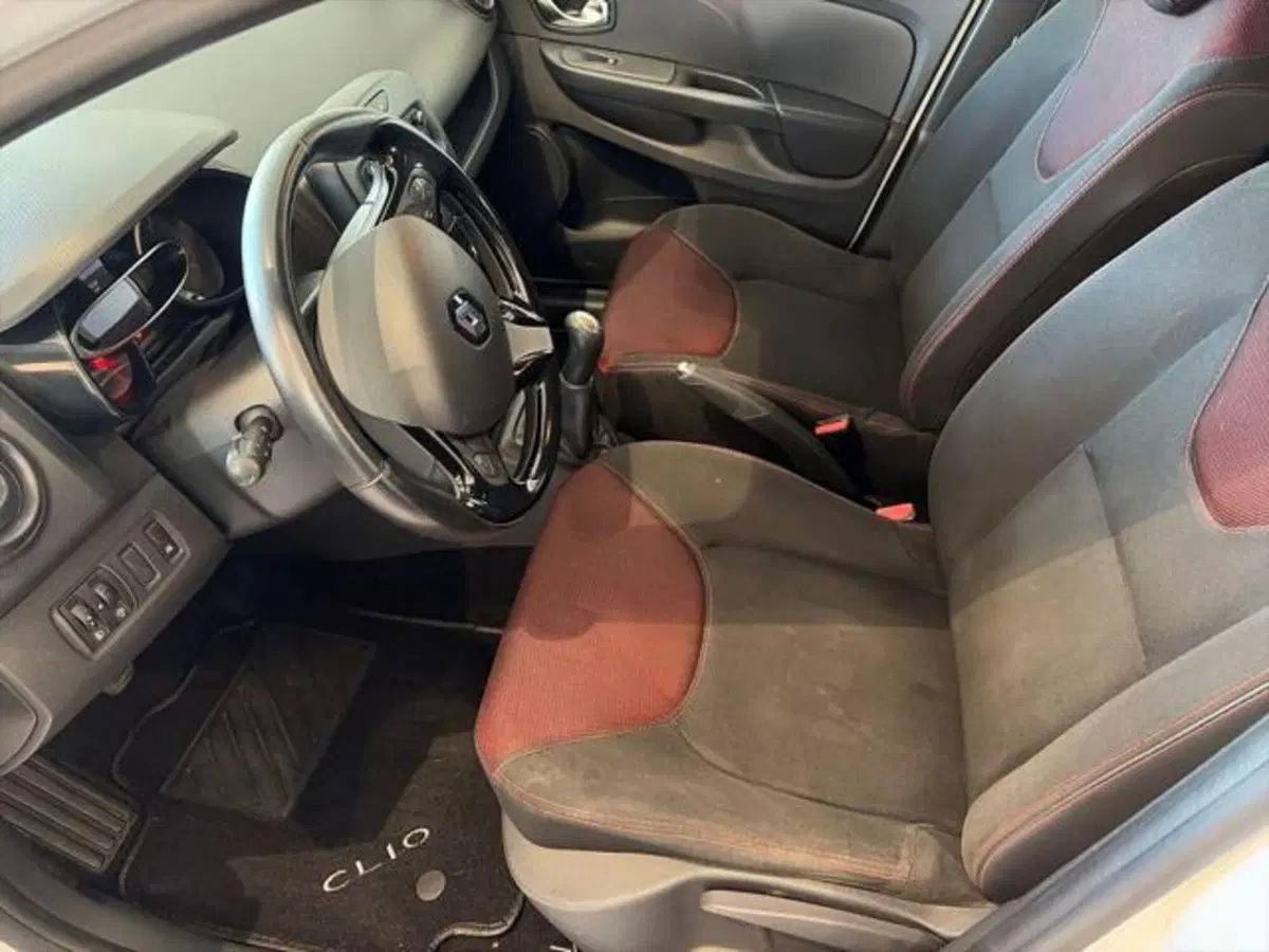Renault Clio usata a Sassari (6)