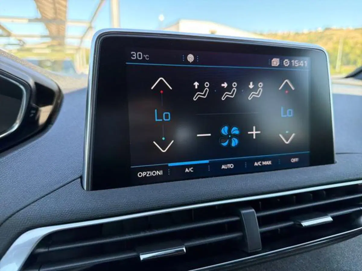 Peugeot 3008 usata a Sassari (12)