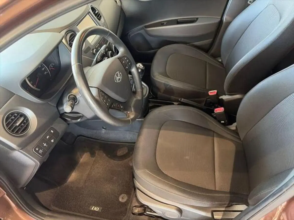 Hyundai i10 usata a Sassari (6)