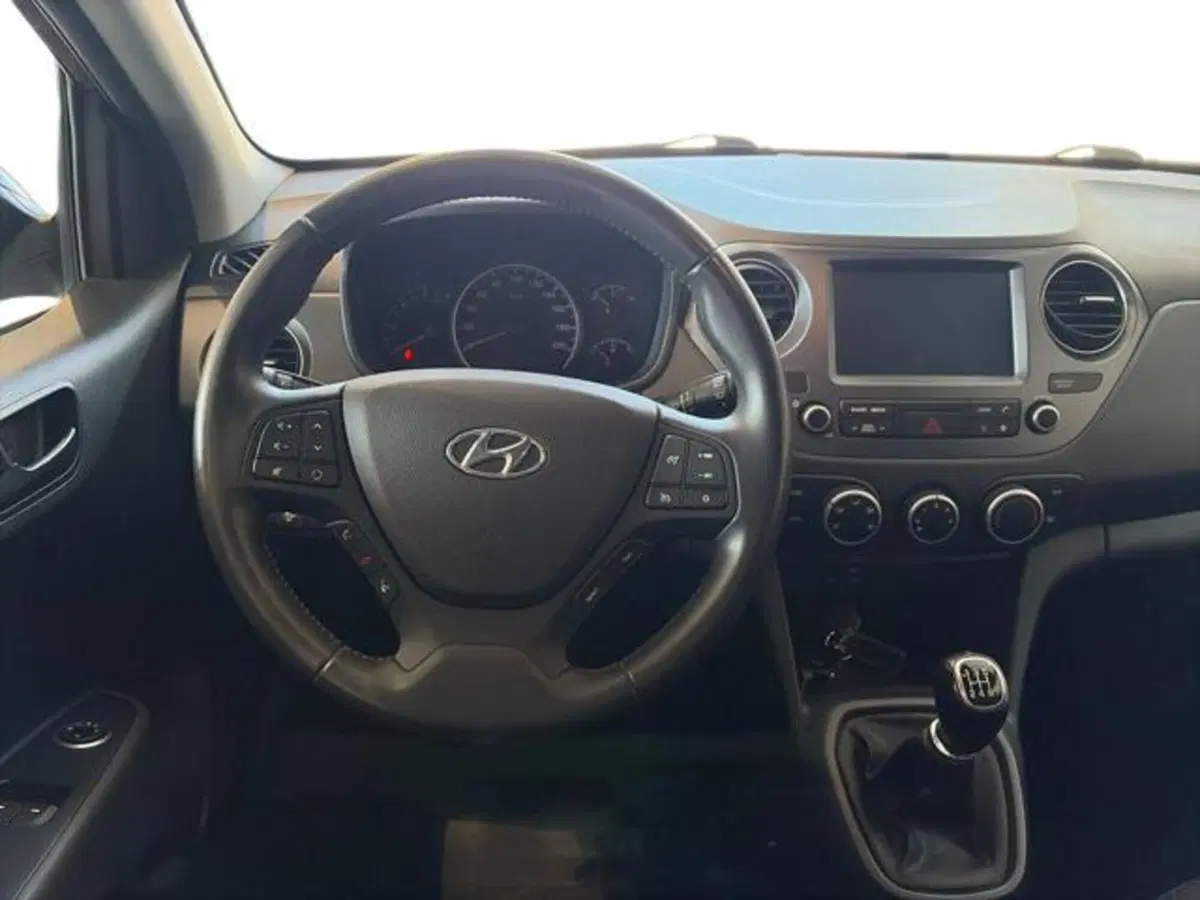 Hyundai i10 usata a Sassari (7)