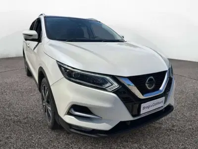 Nissan Qashqai 1.3 DIG-T 140 CV N-Connecta del 2020 usata a Empoli