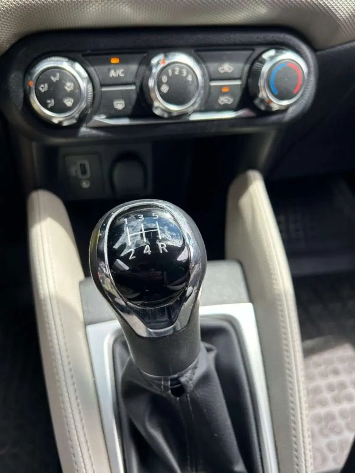Nissan Micra usata a Firenze (11)