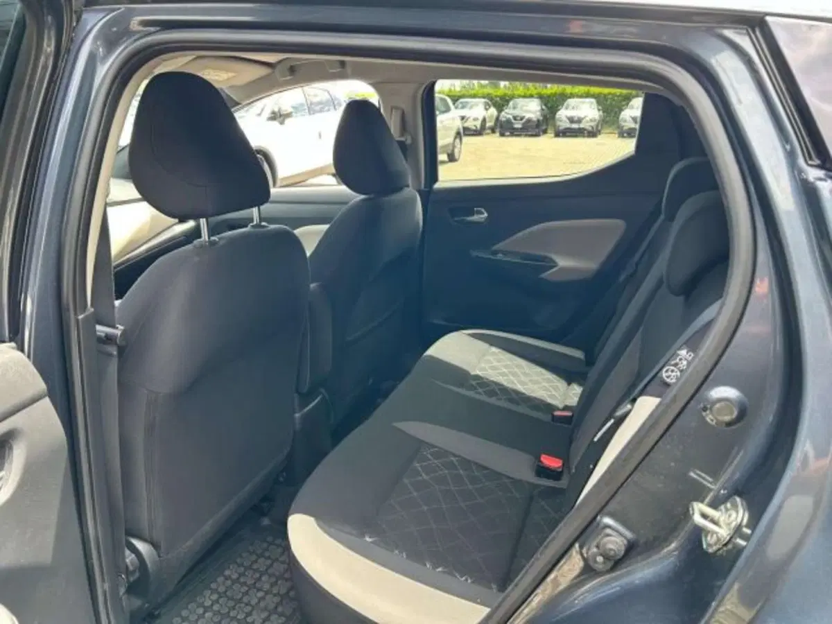 Nissan Micra usata a Firenze (13)