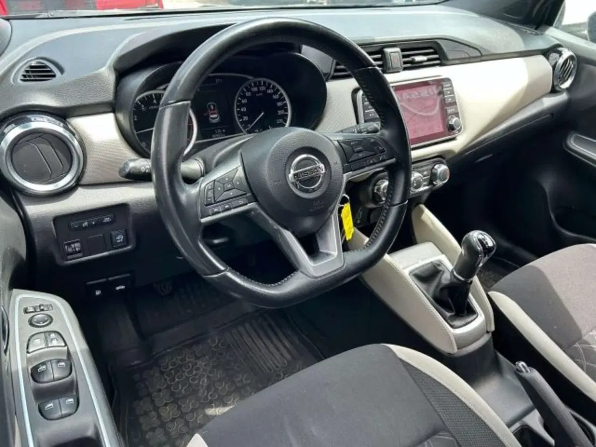 Nissan Micra usata a Firenze (14)