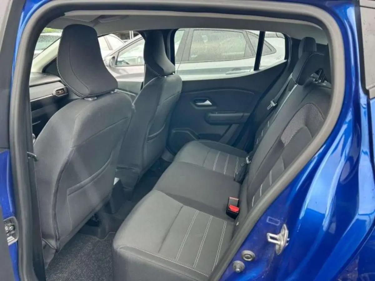Dacia Sandero usata a Firenze (13)
