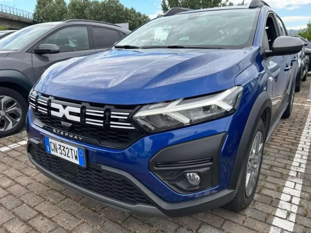 Dacia Sandero usata a Firenze (3)