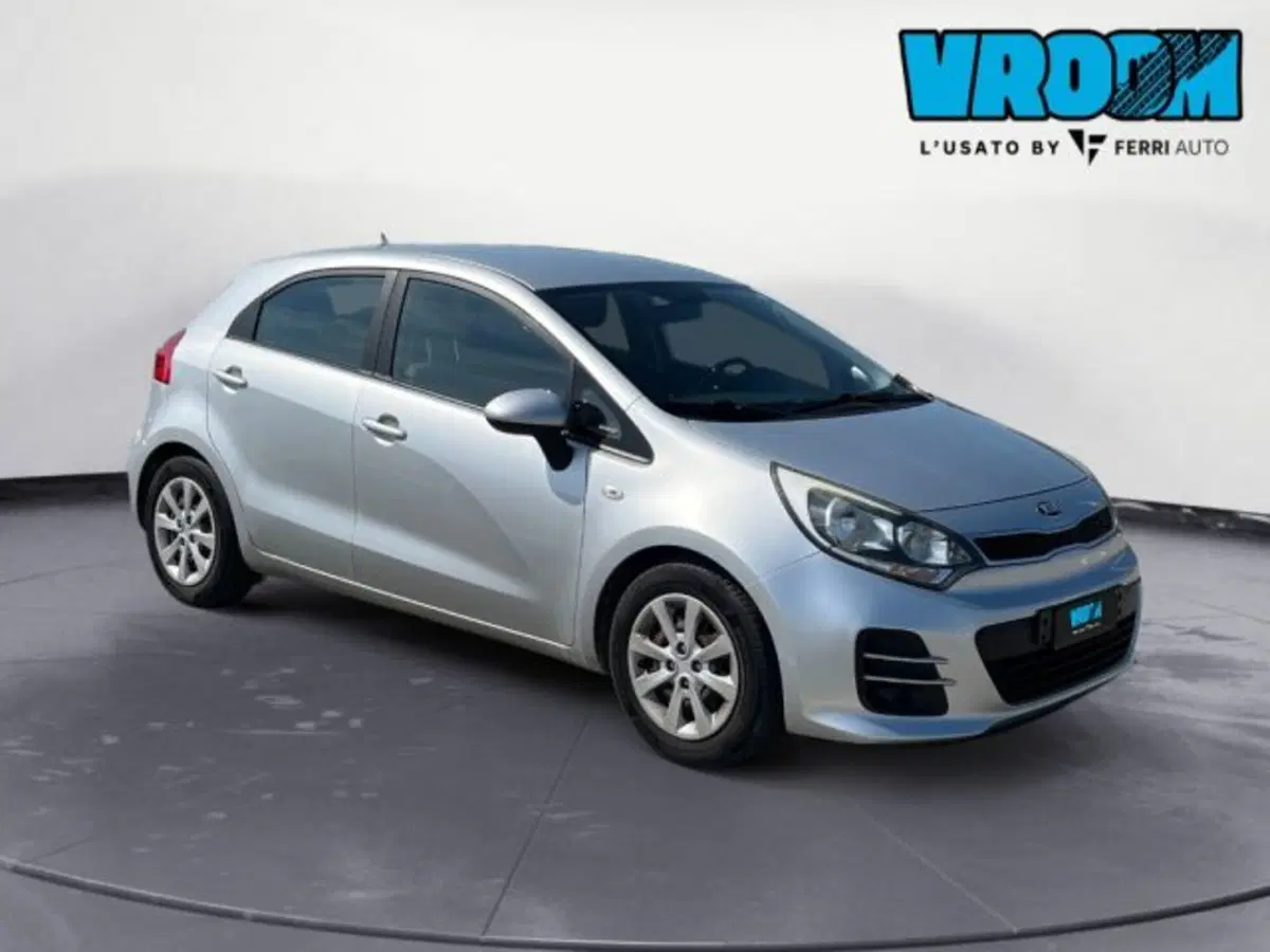 Kia Rio usata a Udine (4)