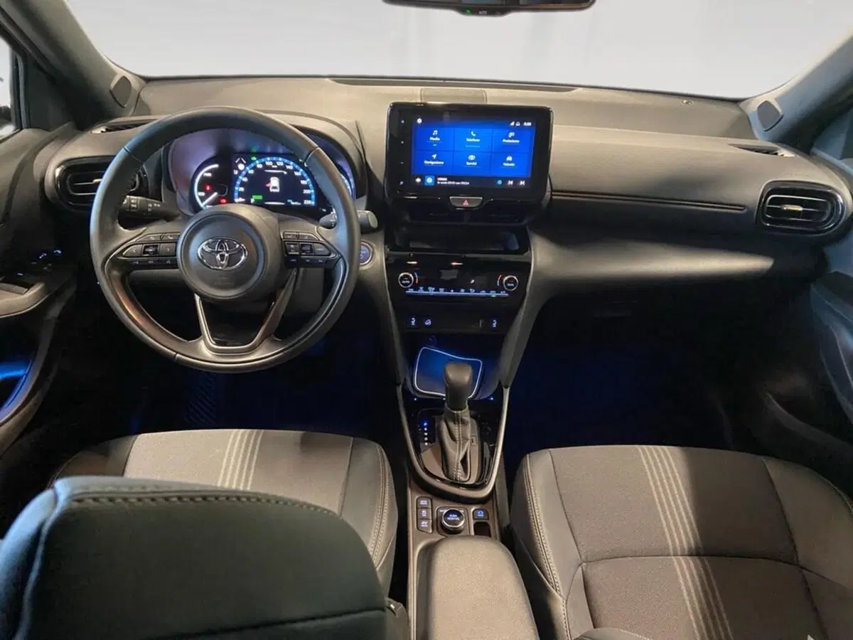 Toyota Yaris Cross usata a Torino (6)