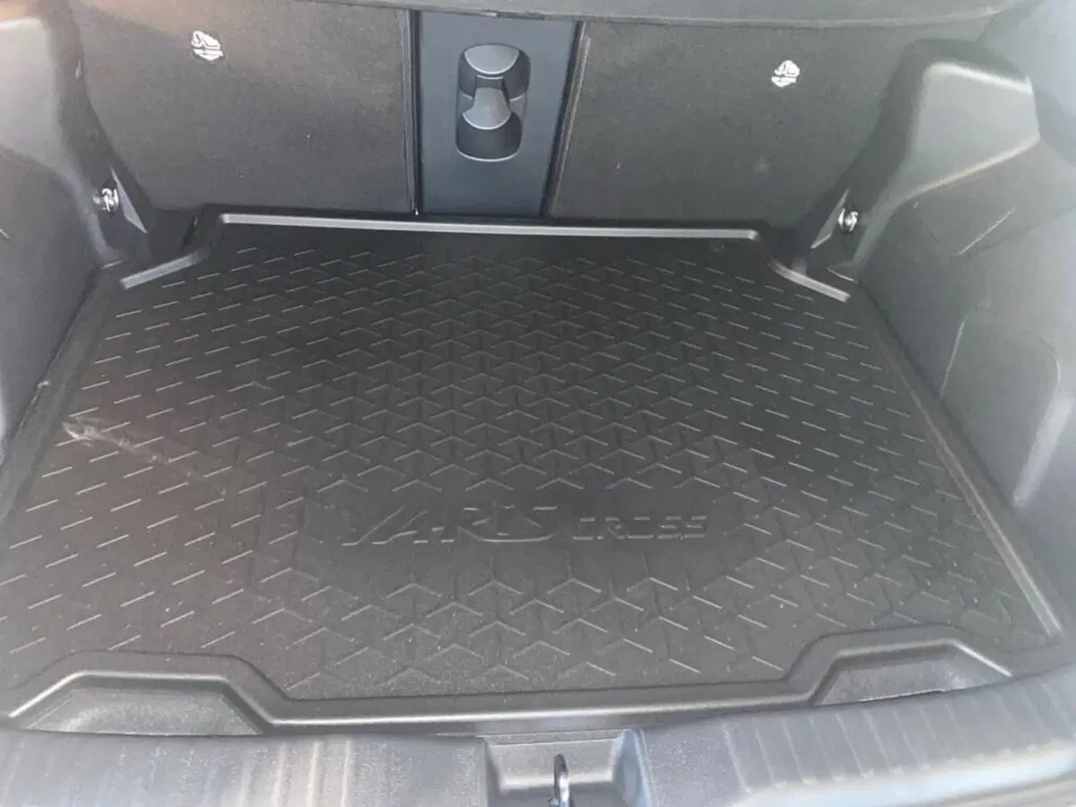 Toyota Yaris Cross usata a Torino (9)