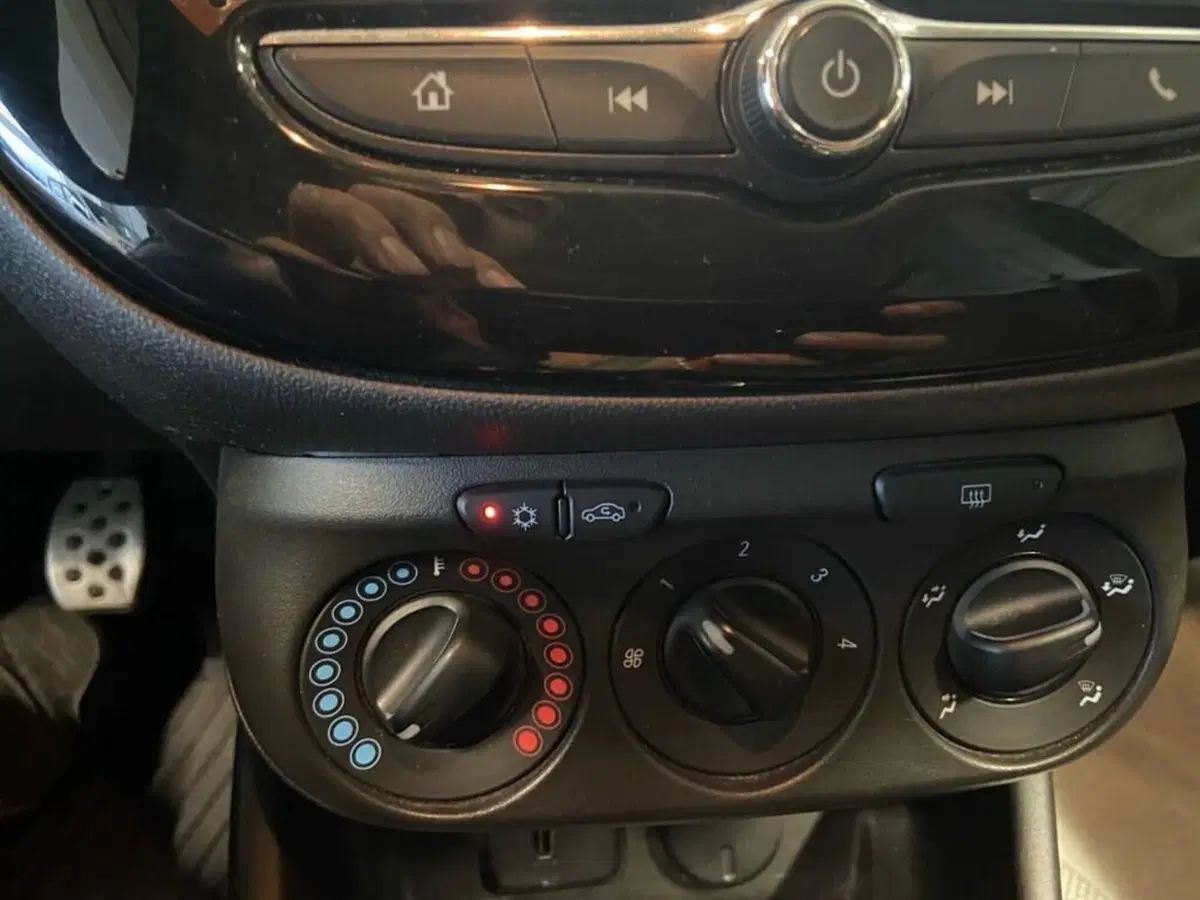 Opel Corsa usata a Torino (11)